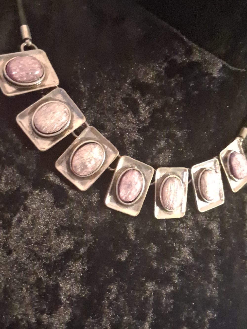 Chico's Silver Necklace with Lavender Oval Accents Collar 16 To 20